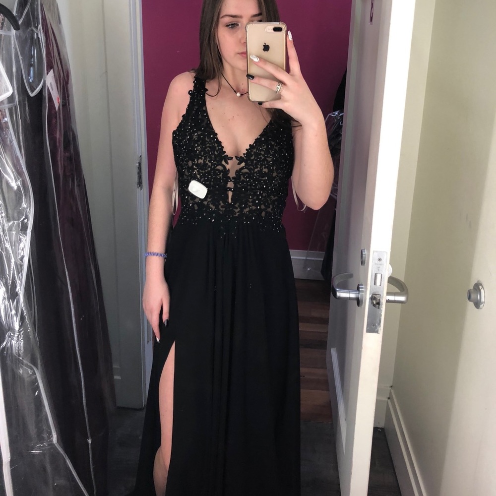 Faviana black prom dress - Picture 4 of 4